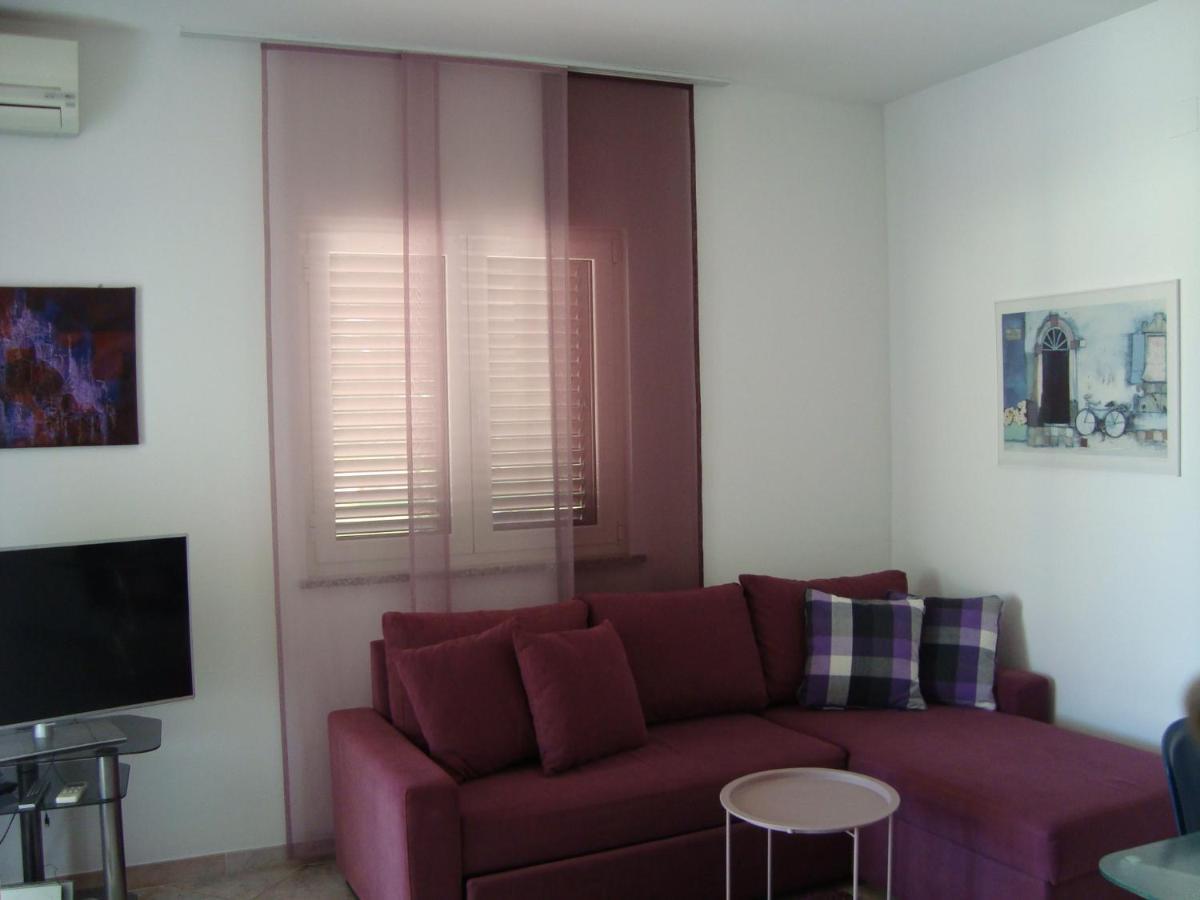 Apartman Carmen Цървени Връх Екстериор снимка