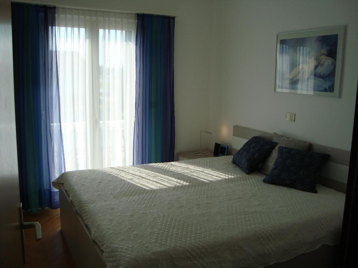 Apartman Carmen Цървени Връх Екстериор снимка